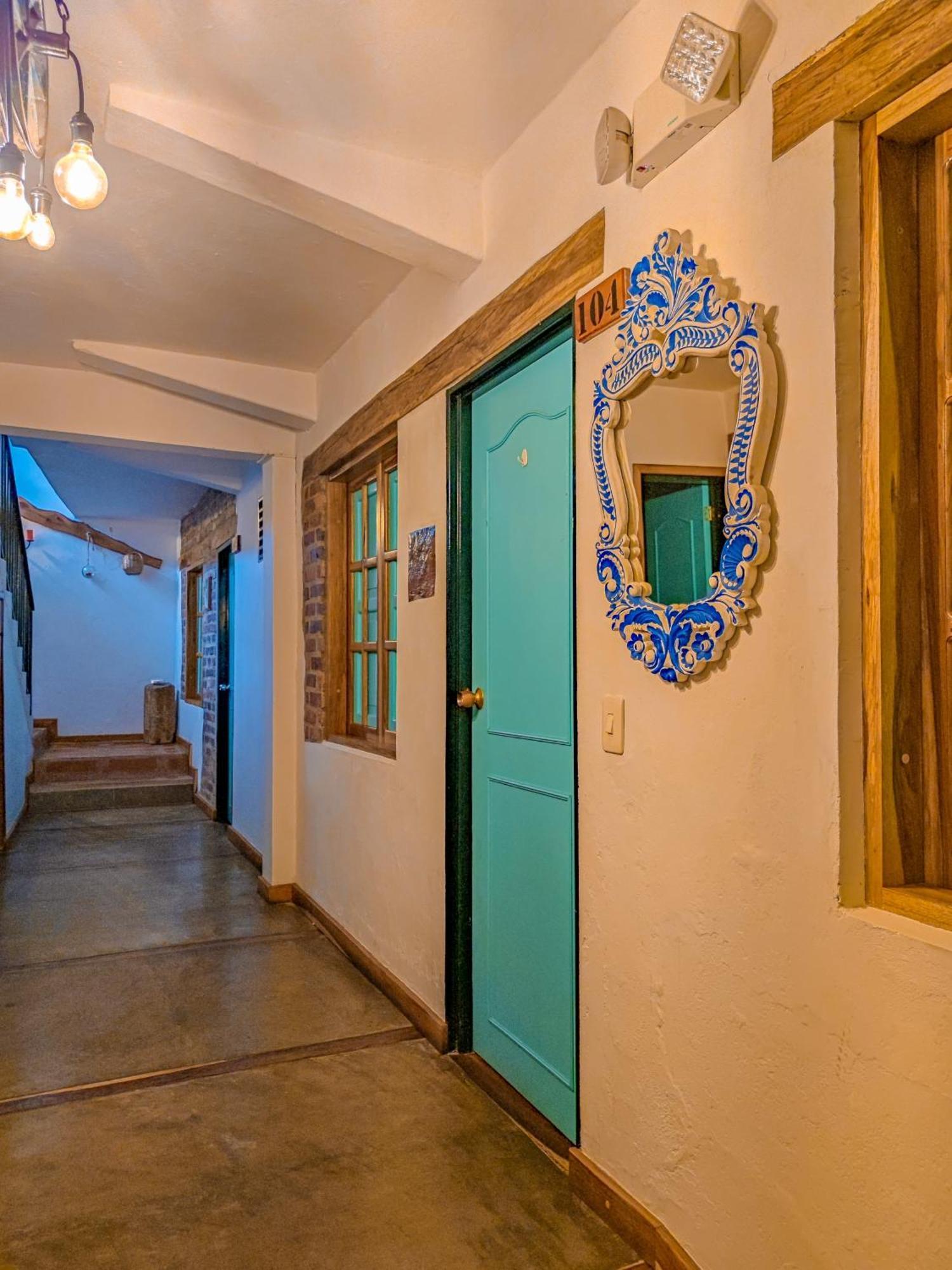 La Rosa Nautica Hostel Guaduas Extérieur photo