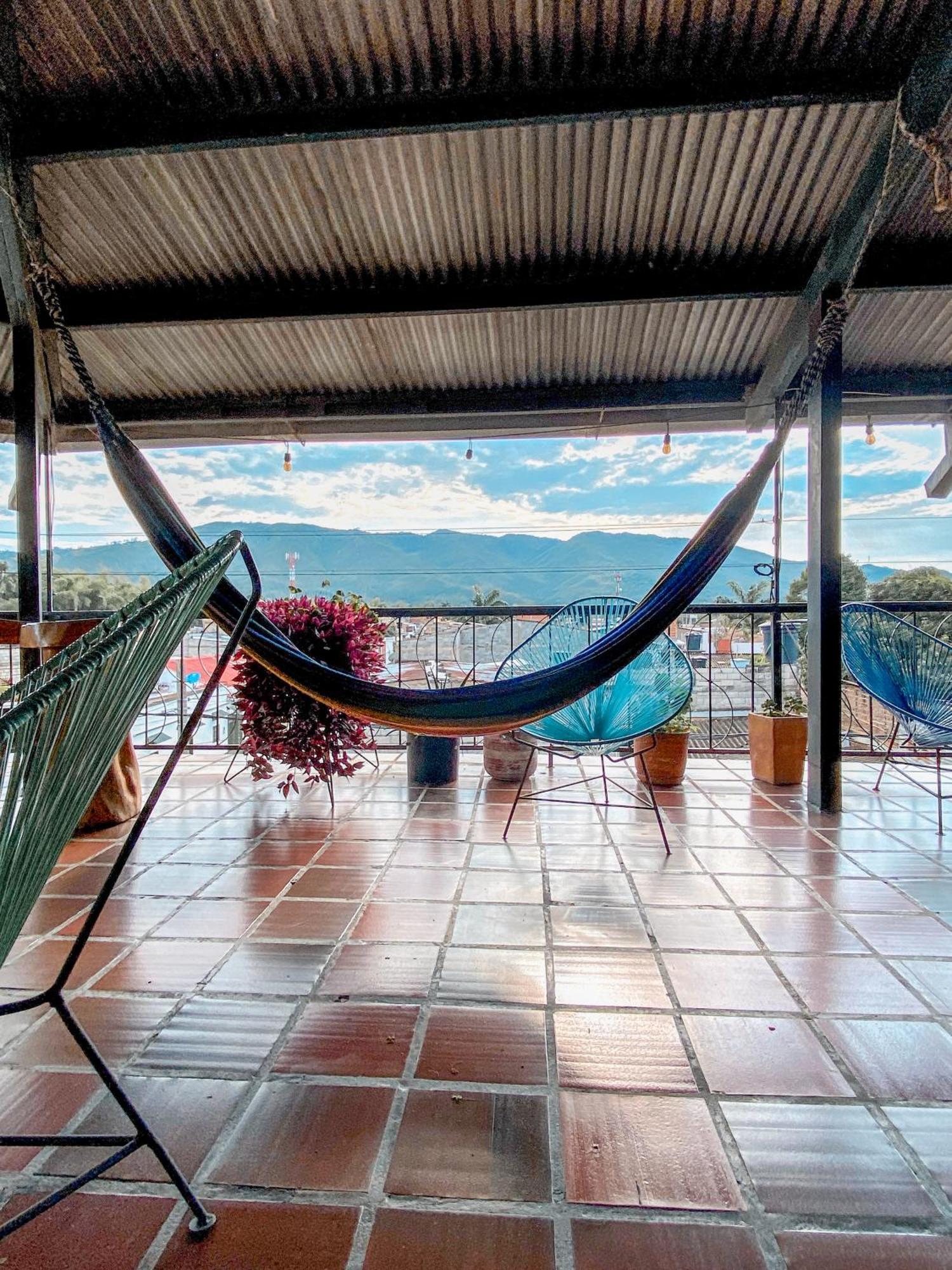 La Rosa Nautica Hostel Guaduas Extérieur photo