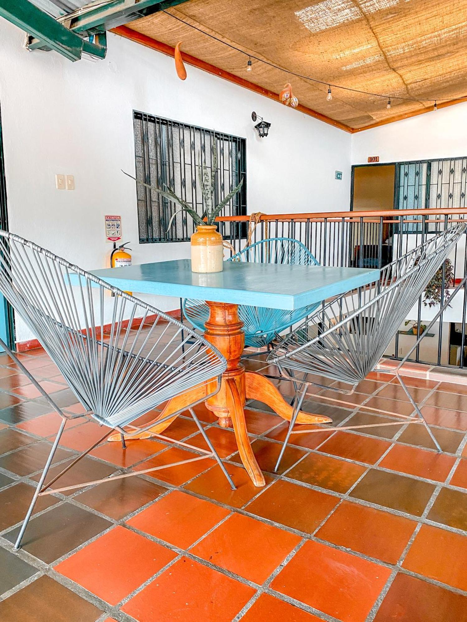 La Rosa Nautica Hostel Guaduas Extérieur photo