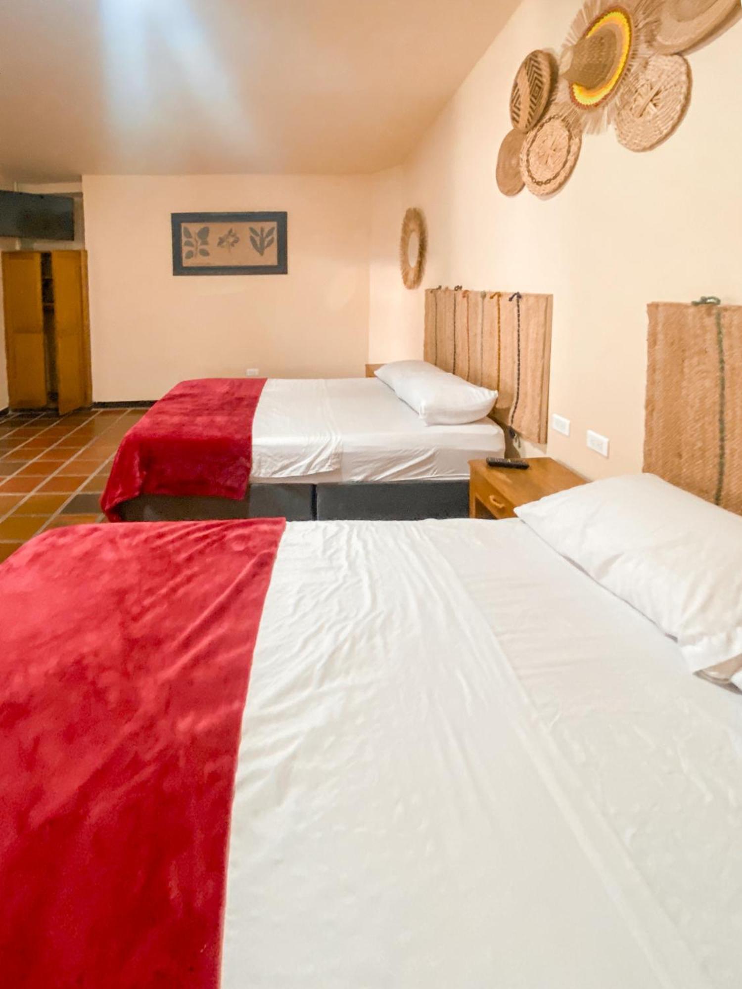 La Rosa Nautica Hostel Guaduas Chambre photo